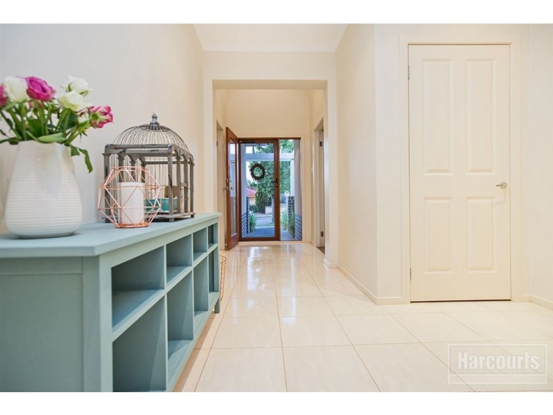 14 Michigan Grange, Pakenham VIC 3810