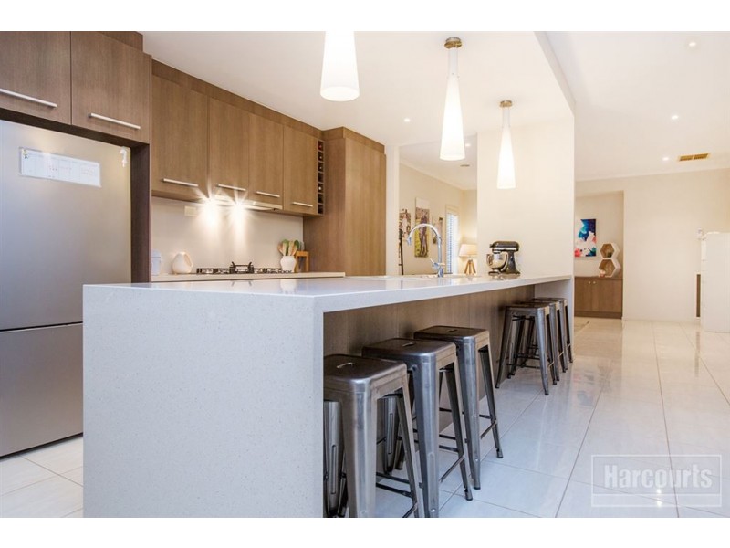 14 Michigan Grange, Pakenham VIC 3810