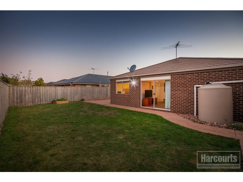 21 Syme Road, Pakenham VIC 3810
