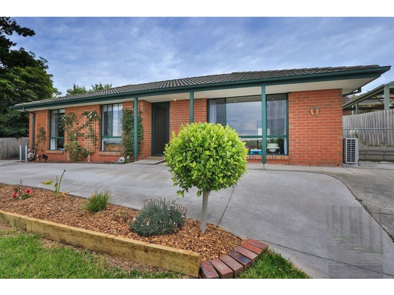 165 Ahern Road, Pakenham VIC 3810