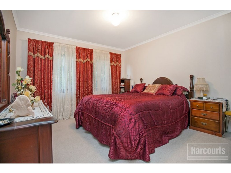 1/11 Smethurst Avenue, Pakenham VIC 3810
