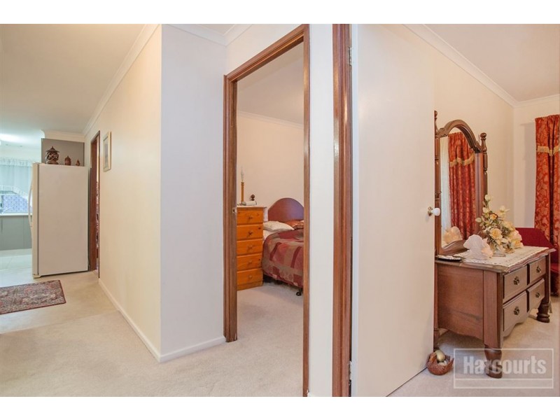 1/11 Smethurst Avenue, Pakenham VIC 3810