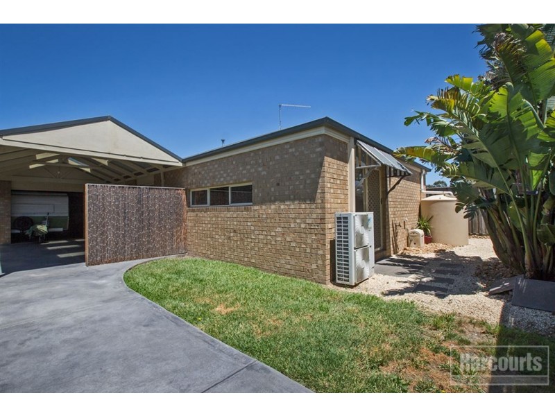 16 Samchelle Place, Pakenham VIC 3810