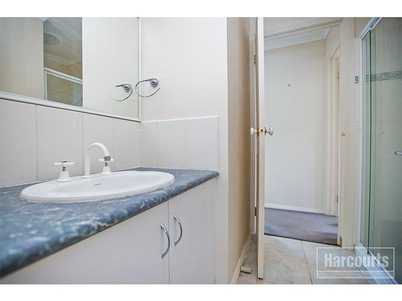 19 Meaby Drive, Pakenham VIC 3810