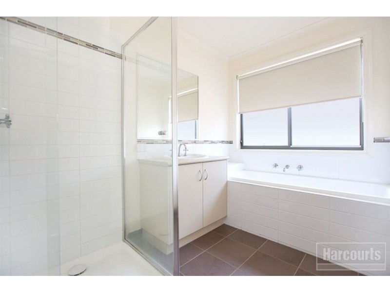 9/7 Syme Road, Pakenham VIC 3810