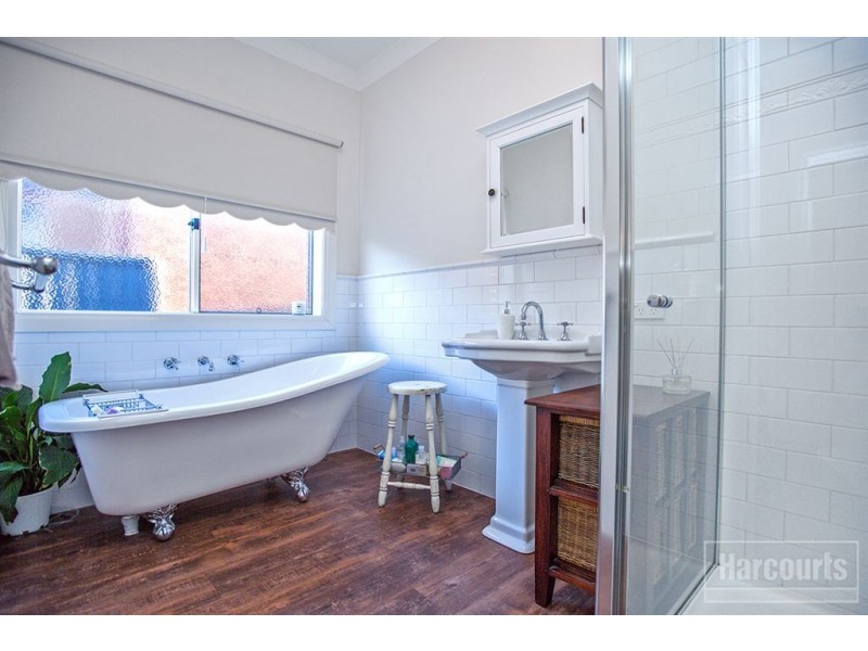 17 The Parkway, Pakenham VIC 3810