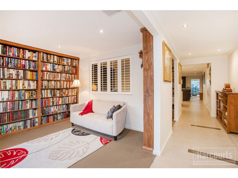 19 Reidel Avenue, Pakenham VIC 3810