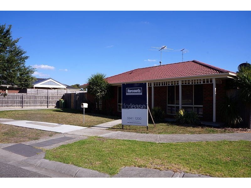 2 Silver Gum Drive, Pakenham VIC 3810