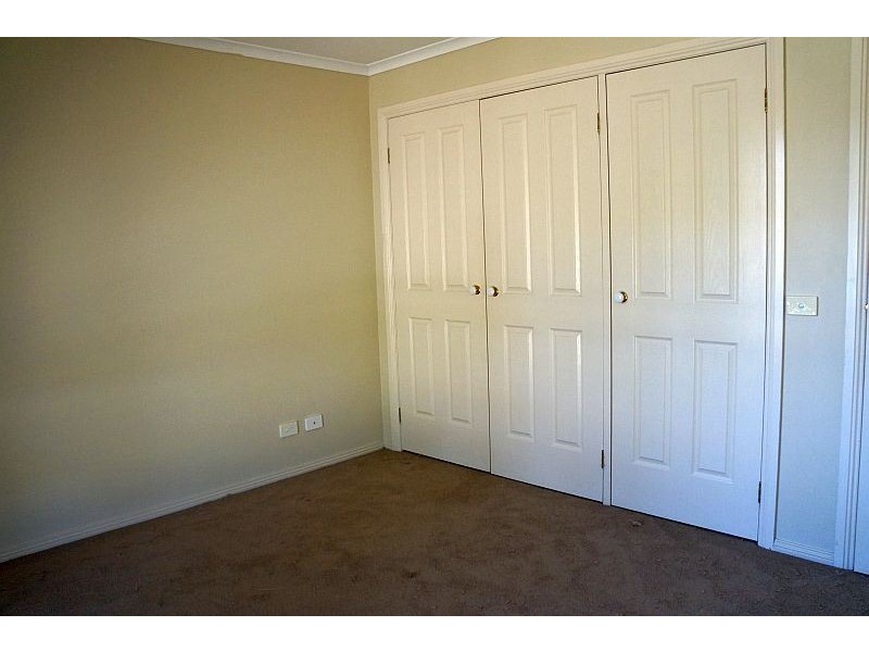 2 Silver Gum Drive, Pakenham VIC 3810