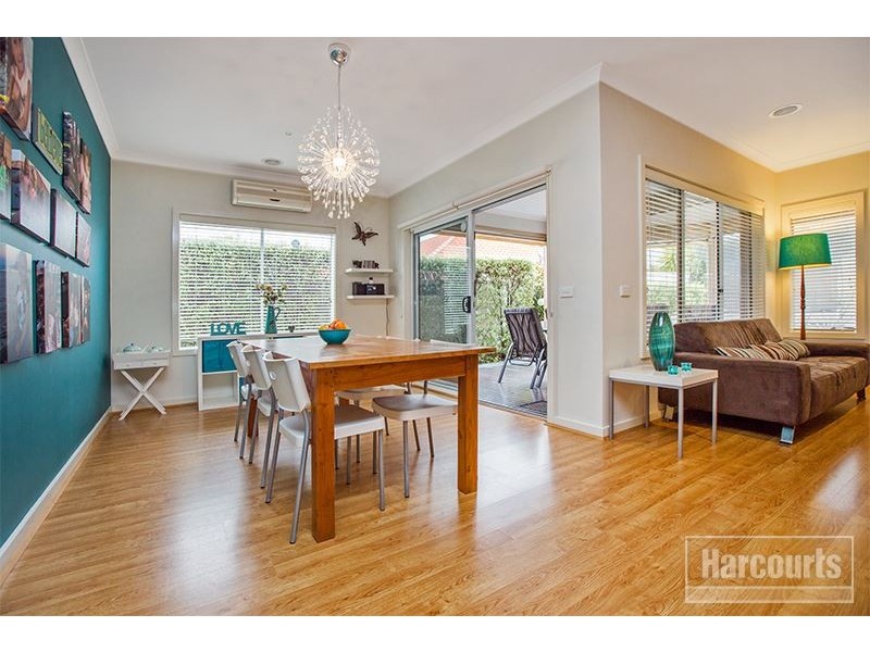 20 Juliet Gardens, Pakenham VIC 3810