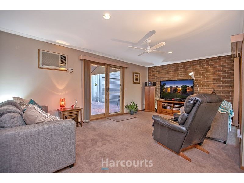 25 Atkins Road, Pakenham VIC 3810