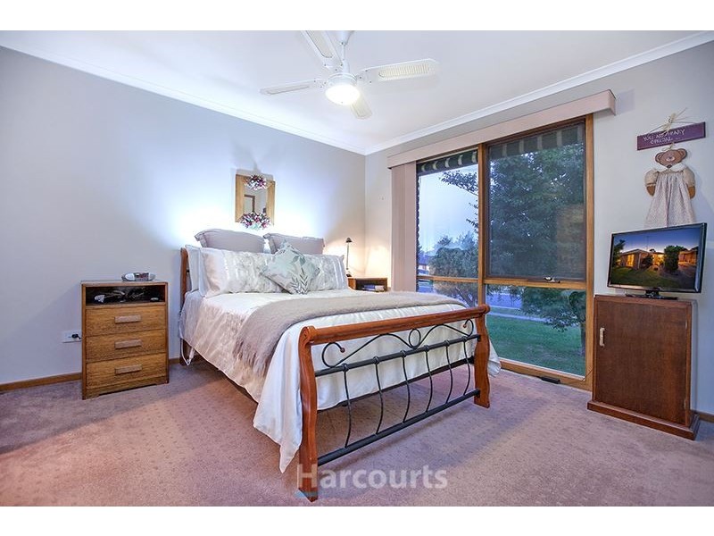 25 Atkins Road, Pakenham VIC 3810