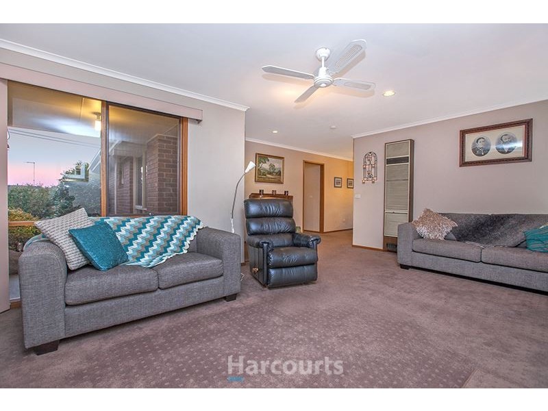 25 Atkins Road, Pakenham VIC 3810