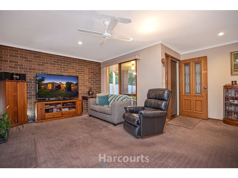 25 Atkins Road, Pakenham VIC 3810