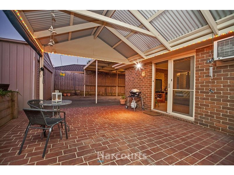 25 Atkins Road, Pakenham VIC 3810