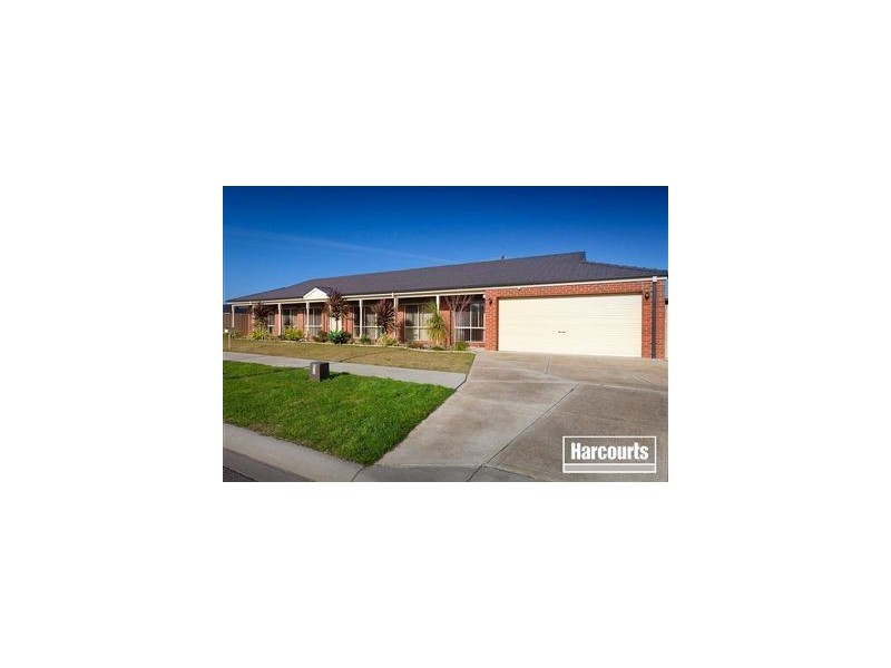 15 Teal Place, Pakenham VIC 3810