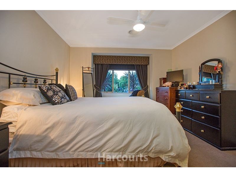 51 Spring Circuit, Pakenham VIC 3810