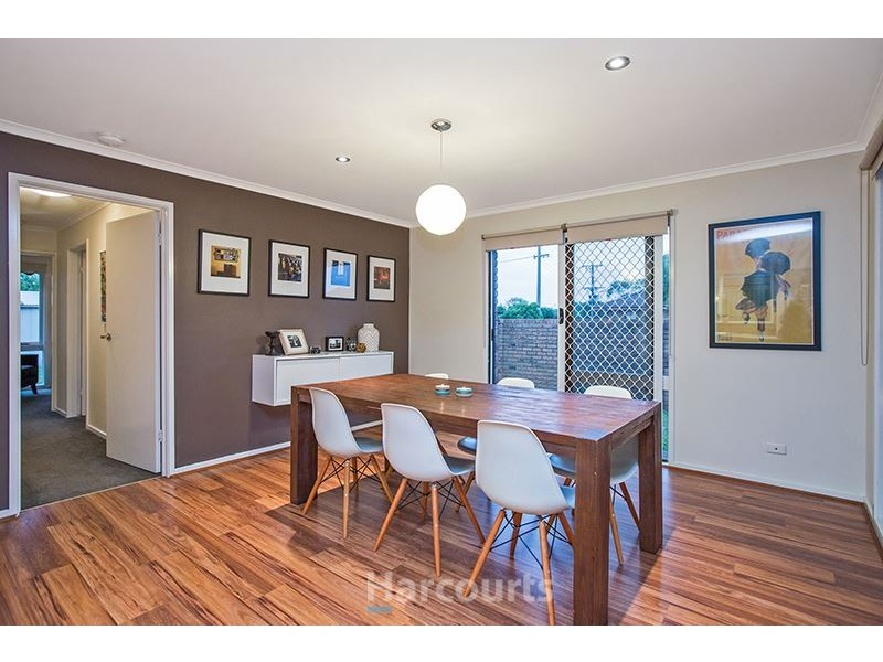 35 Paramount Way, Pakenham VIC 3810