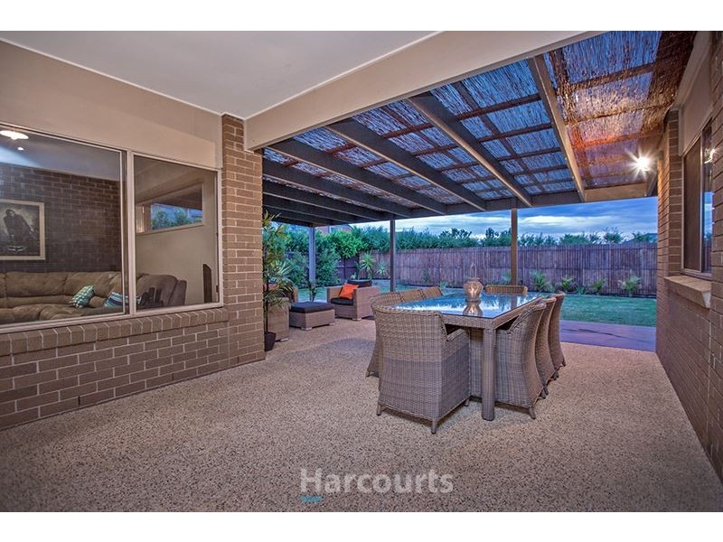 4 Booth Place, Pakenham VIC 3810