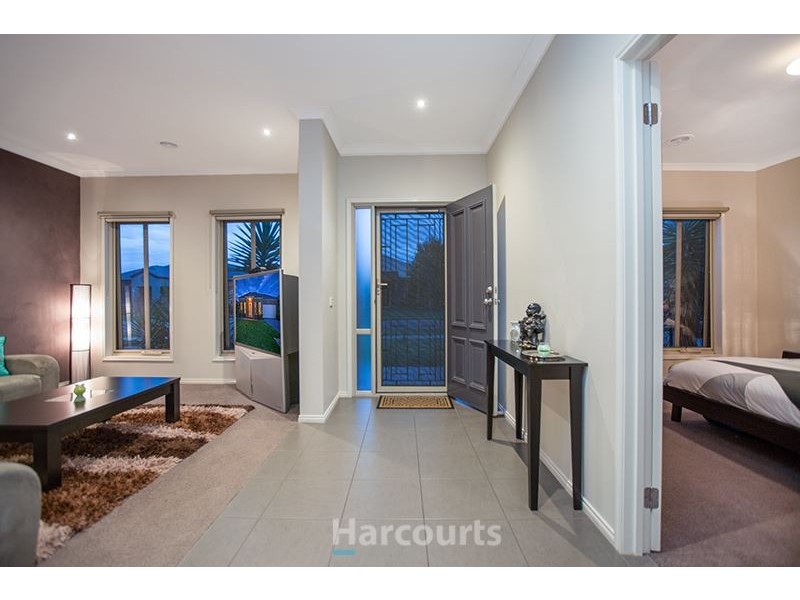 4 Booth Place, Pakenham VIC 3810