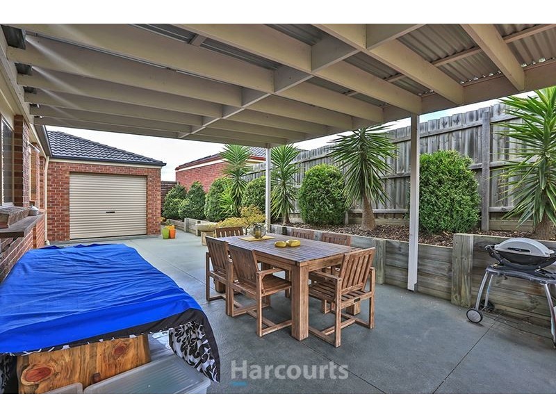 37 Tuscany Rise, Pakenham VIC 3810