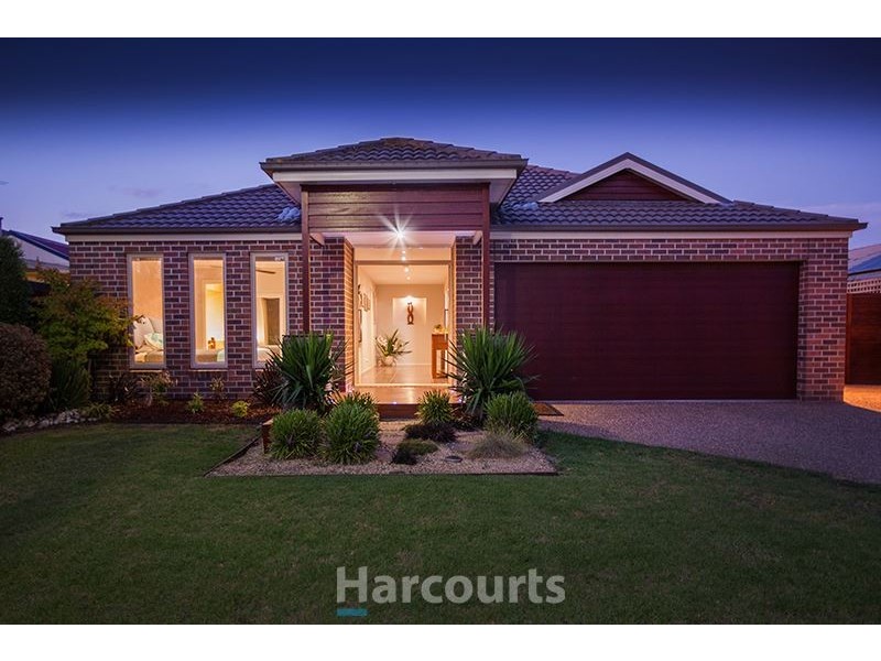 3 Daphne Court, Pakenham VIC 3810