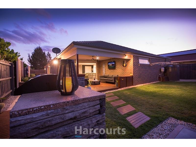 3 Daphne Court, Pakenham VIC 3810