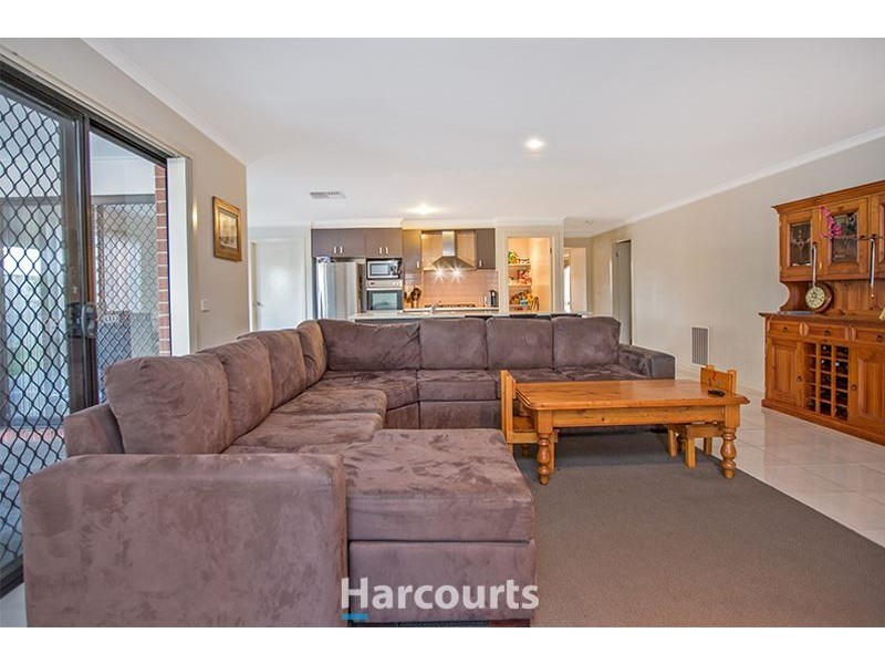 3 Olivia Court, Pakenham VIC 3810