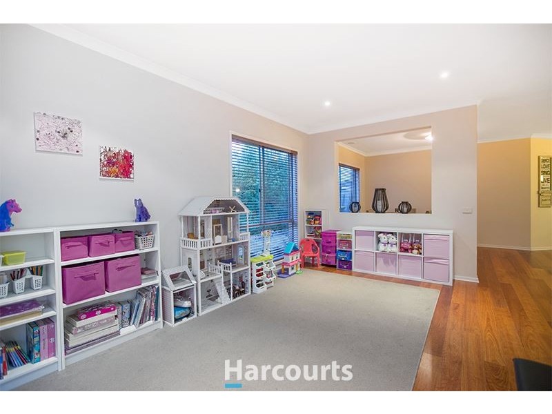 7 Henry Lawson Drive, Pakenham VIC 3810