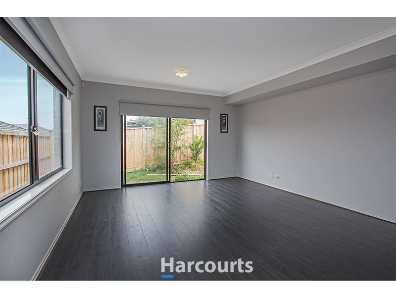 6 Shakespeare Grove, Officer VIC 3809