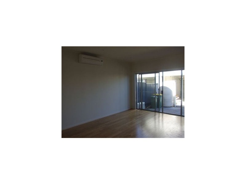 10 Acorn Lane, Pakenham VIC 3810