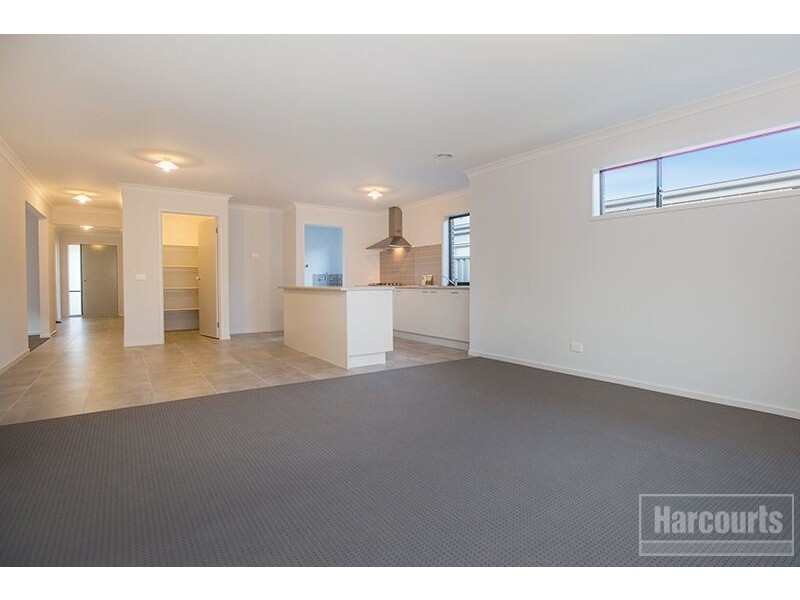 7 Isabel Street, Pakenham VIC 3810