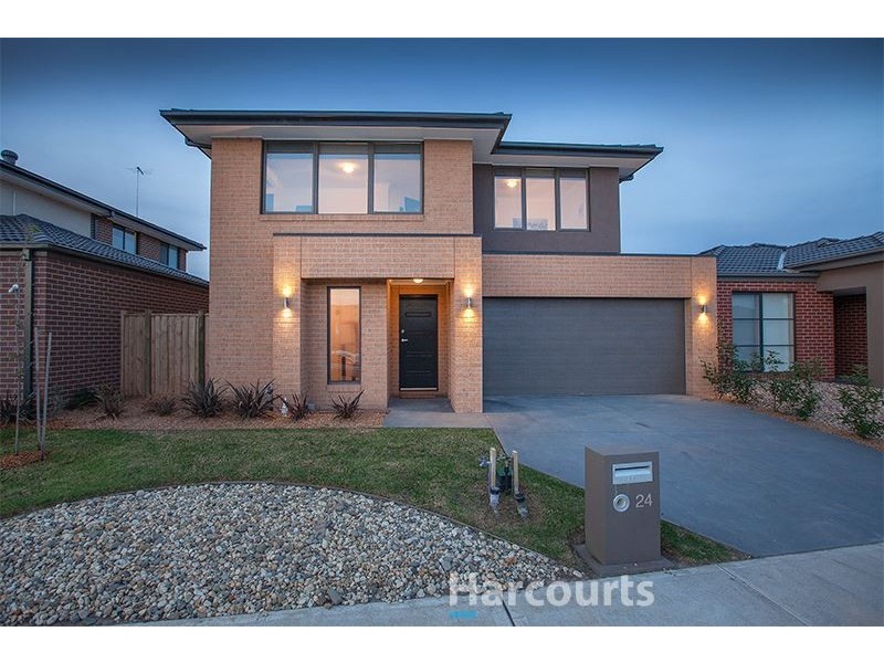 24 Pioneer Way, Officer VIC 3809