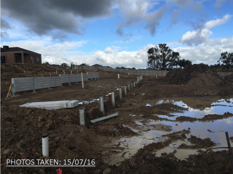 6/102-106 Manna Gum Drive, Pakenham VIC 3810