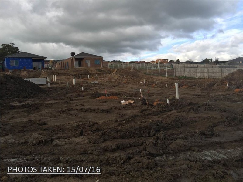 6/102-106 Manna Gum Drive, Pakenham VIC 3810