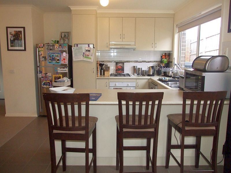 6/51 Leigh Drive, Pakenham VIC 3810