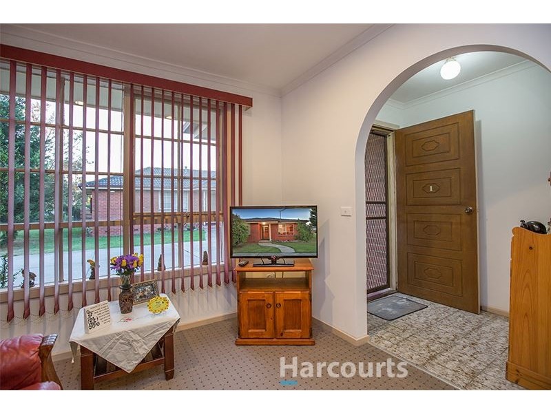 1/4 Guest Road, Pakenham VIC 3810