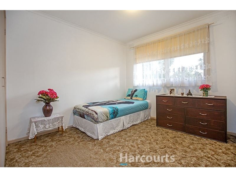 1/4 Guest Road, Pakenham VIC 3810