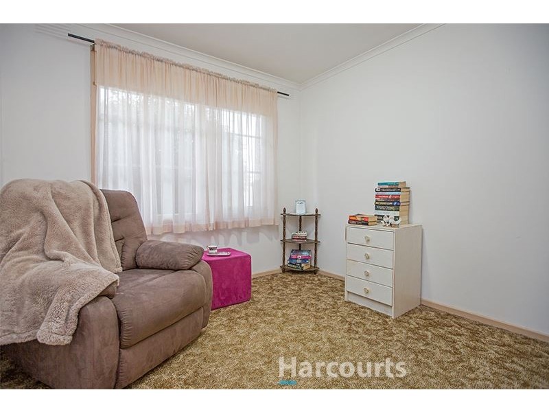 1/4 Guest Road, Pakenham VIC 3810