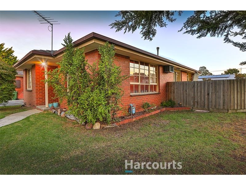 1/4 Guest Road, Pakenham VIC 3810