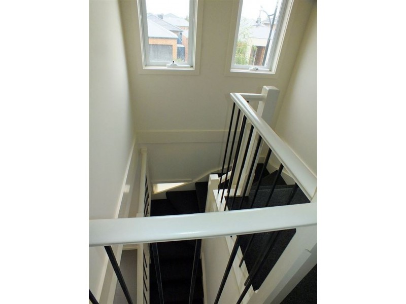 11 Laurina Link, Pakenham VIC 3810