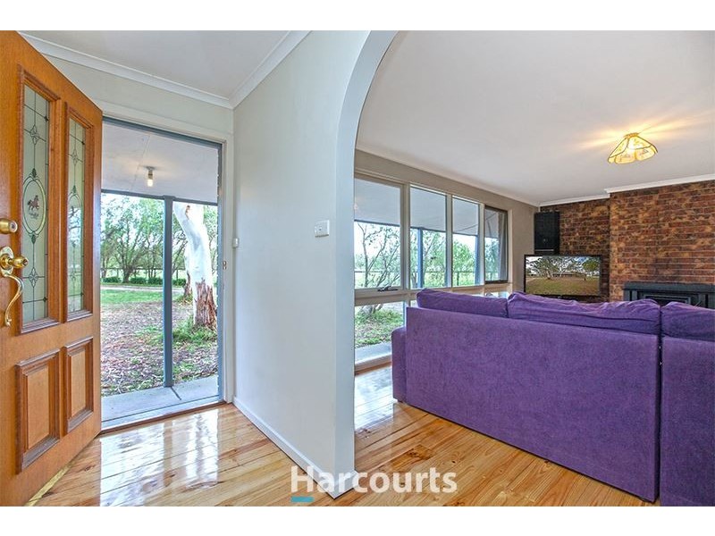 35 Walshes Road, Catani VIC 3981