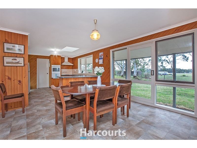 35 Walshes Road, Catani VIC 3981