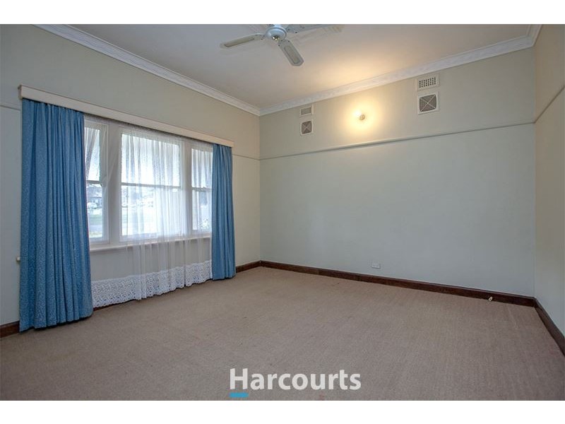 59 Princes Highway, Pakenham VIC 3810