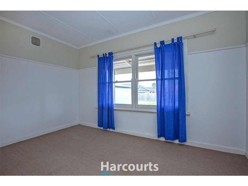 59 Princes Highway, Pakenham VIC 3810