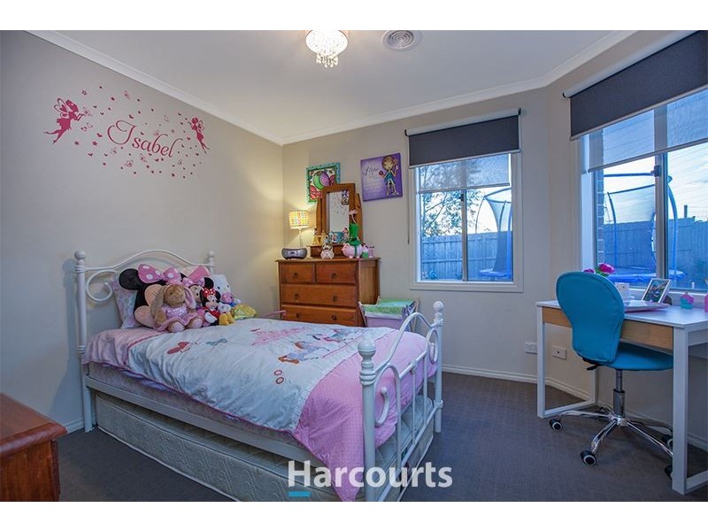 2/23 Melissa Way, Pakenham VIC 3810