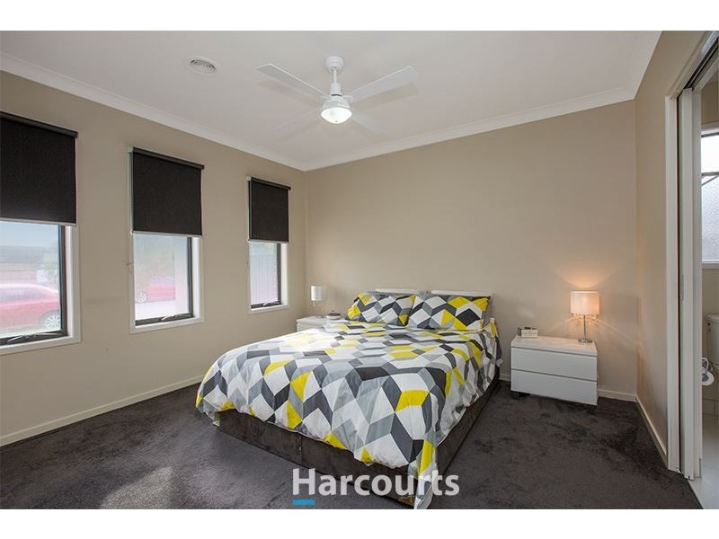 3 Rannoch Street, Cranbourne East VIC 3977