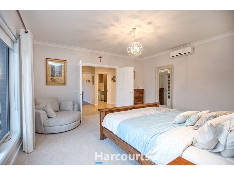 18 Sidney Nolan Place, Pakenham VIC 3810