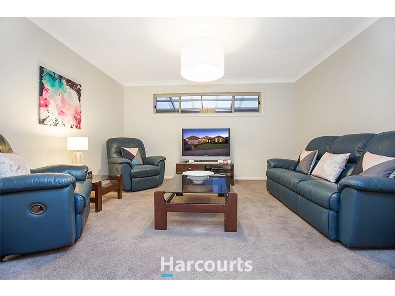 66 Windermere Boulevard, Pakenham VIC 3810