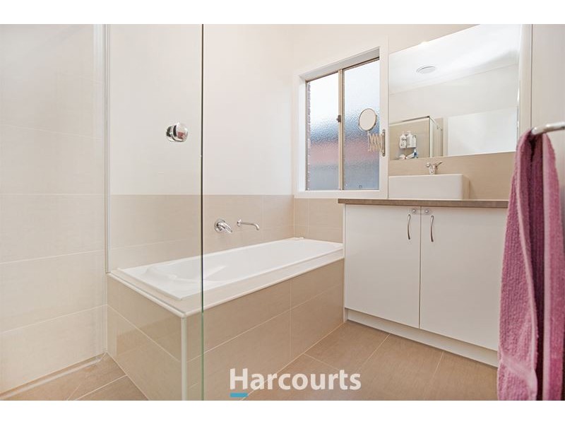 57 Villella Drive, Pakenham VIC 3810